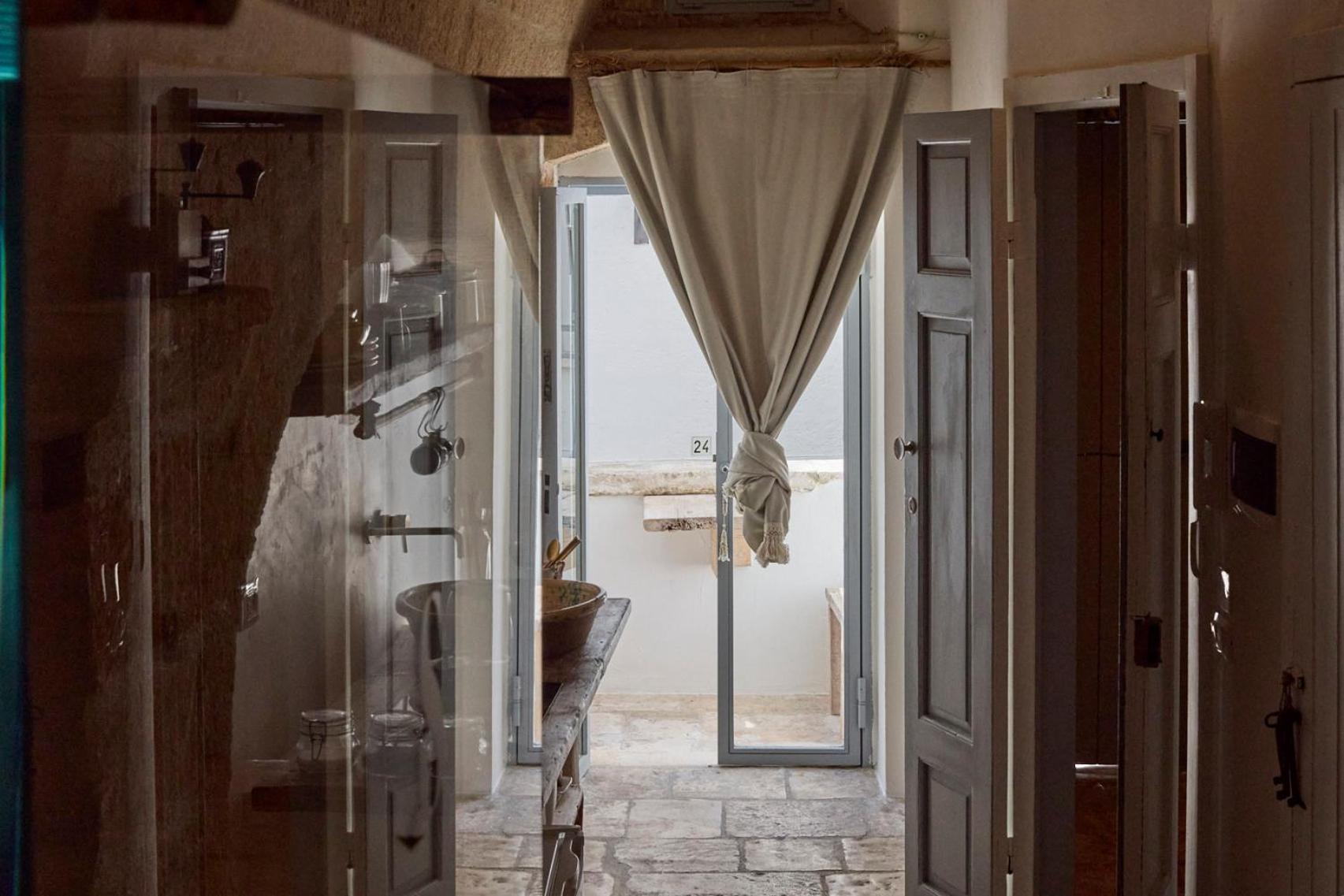 Dei Serafini Polignano a Mare Exterior foto